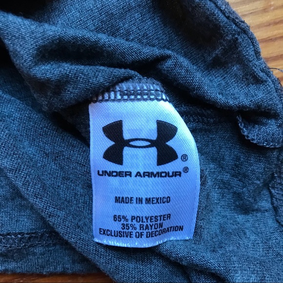 Under Armour Breast Cancer Running Tops, EUC, XS - Picture 5 of 16